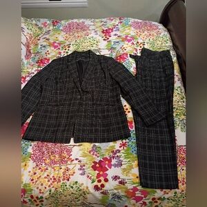 The Limited Black Plaid Suit Size 16W Jacket And Pants